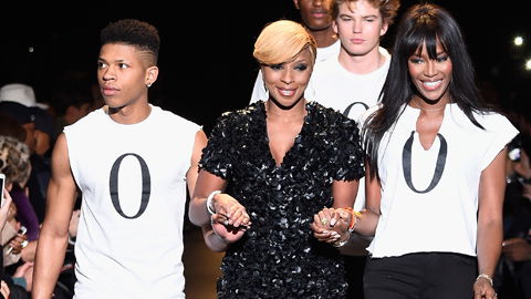 Fashion For Relief: Naomi Campbell kämpft gegen Ebola und hält Händchen mit Justin Bieber