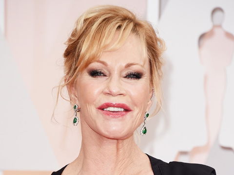melanie-griffith-oscars-2029363.jpg