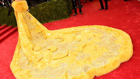 Rihanna bei der MET Gala 2015: die besten Memes