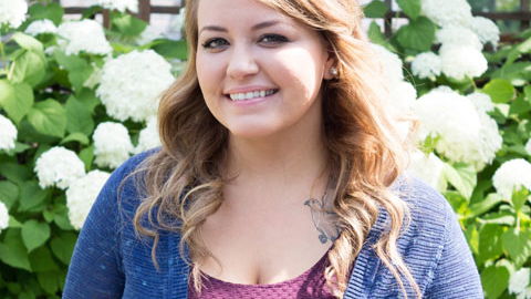 Anna Todd: "Tausche Schlaf gegen Zeit zum Schreiben"