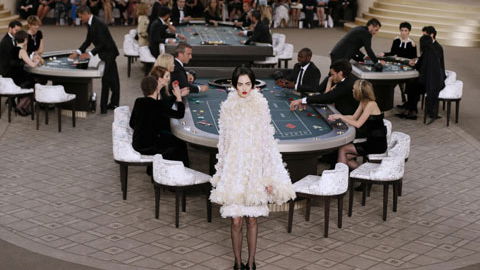 Chanel Haute Couture im Casino