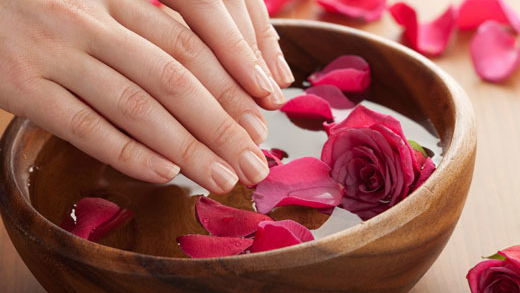 Die perfekte Maniküre: 6 Schritte für gepflegte Hände