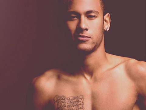 neymar-brust-tattoo-1962017.jpg