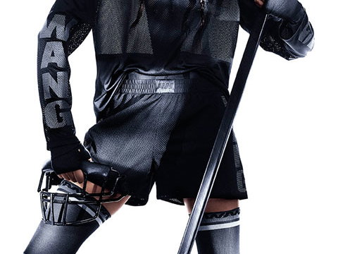 alexander-wang-x-hm-joan-smalls-480-1940675.jpg