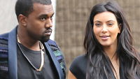 Anziehen/Ausziehen: Kim Kardashian in Schwangerschaftsmode