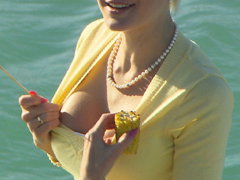 melanie-bachelor-rtl240x280-1892819.jpg