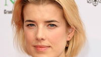Jolie-Sedcard: Agyness Deyn