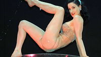 Burlesque mit Dita von Teese