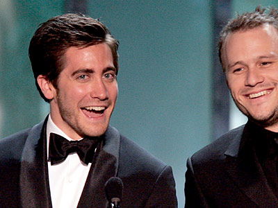 jake-gyllenhaal-ist-tieftraurig-ueber-heath-ledgers-tod-520x300-22905.jpg