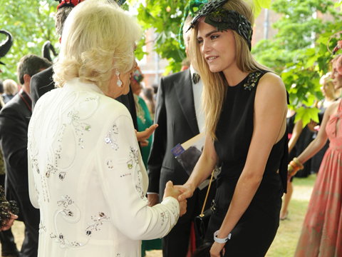 cara-und-camilla-1828889.jpg