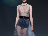 dior-transparent200x300-1825175.jpg