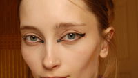 Eyeliner reloaded: Die aktuellen Lidstrich Looks