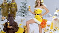 Miranda Kerr singt