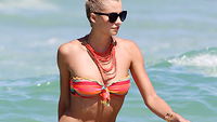 Die heißesten Beach Bodys: Stars im Bikini