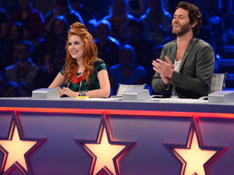 jury-am-tisch-1781229.jpg