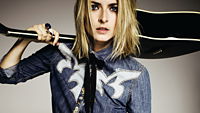 Eva Padberg im Jeans-Look