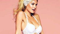 Hot Topic: Bar Refaeli fast nackt