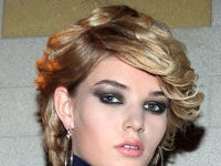 luisa-1576616.jpg