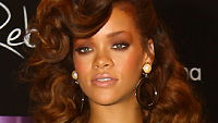 Anziehen/Ausziehen: Rihanna bewirbt sich für die Sesamstraße