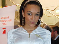 gntm-2011-sexy-unterwaesche-shooting-und-jede-menge-zickenzoff-200x300-bild-3-1099806.jpg