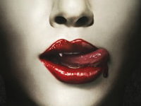 true-blood-serie-staffel-1-200x300-bild-2-1074715.jpg