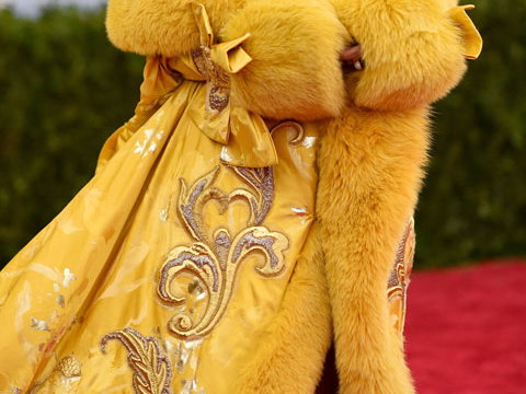 rihanna-was-trug-sie-drunter-met-2015-480-2049707.jpg