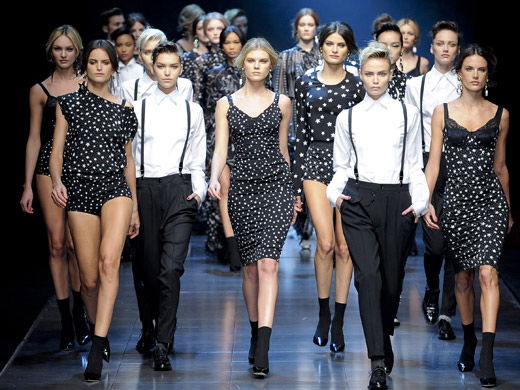bei-dolce-gabbana-wird-fashion-2011-geschlechteruebergreifend-verstanden-we-like-520x390-1255096.jpg
