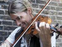 hit-the-city-new-york-mit-david-garrett-200x300-243137.jpg
