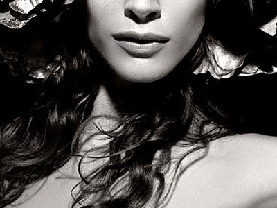 Topmodel Elisa Sednaoui im Pirelli Kalender
