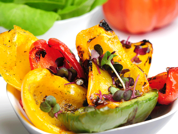 Gegrillter, vegetarischer Body Change Paprikasalat Rezept