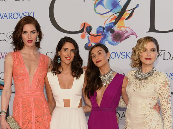 Hilary Rhoda, Sophia Bush und Co. bei den CFDA Awards