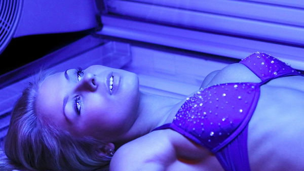 Wer im Solarium vorbräunt, bekommt keinen Sonnenbrand