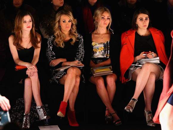 Anna Kendrick, Carrie Underwood und Co. bei Rebecca Minkoff