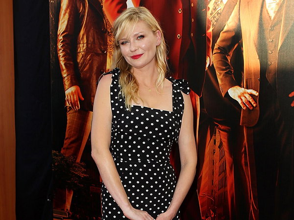 Kirsten Dunst in Dolce & Gabbana