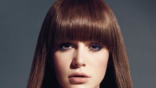 Lange Haare mit Farbverlauf