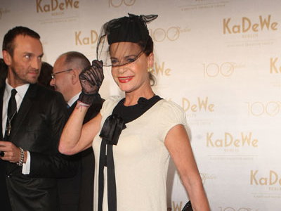 anziehen ausziehen nr 8