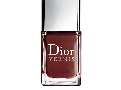 Helles Rostrot als Nagellack-Herbstfarbe auch von Dior
