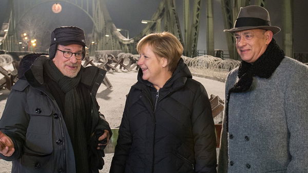 Merkel, Spielberg, Hanks