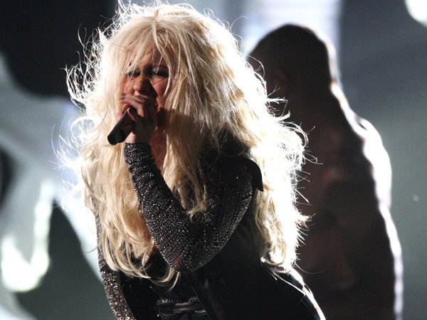 Ist Christina Aguilera wirklich zu dick?