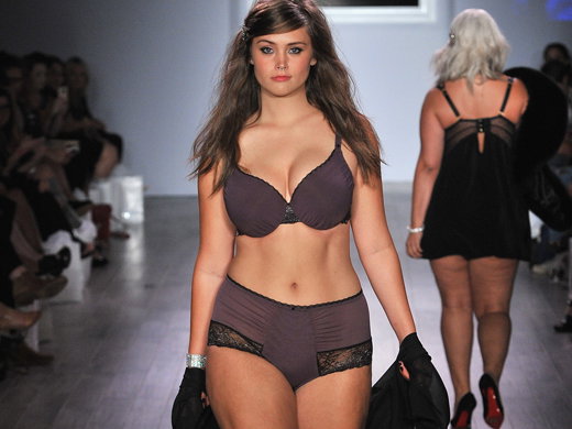 ashley-graham-lingerie-collection-2085426.jpg