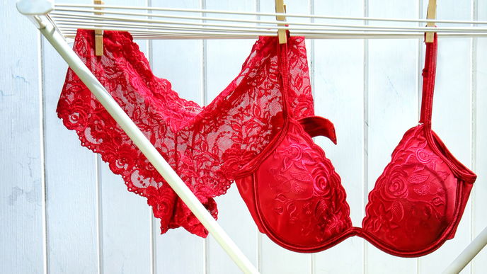 Bra Hacks: 5 Pinterest-Tricks für BHs
