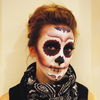 Mexikanische Totenmaske schminken: Profi Make-Up Tutorial