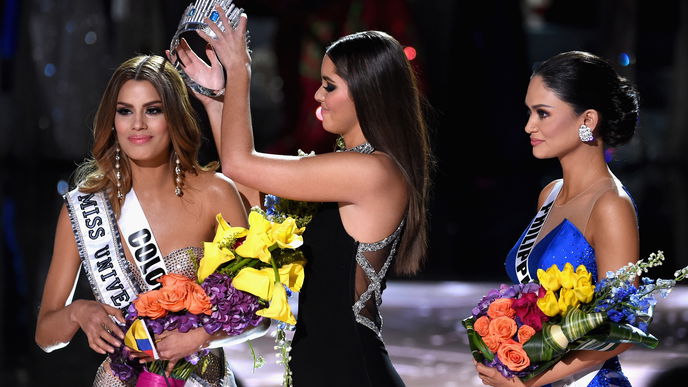 Miss Universe 2015 - Wenn dir die Krone wieder abgenommen wird