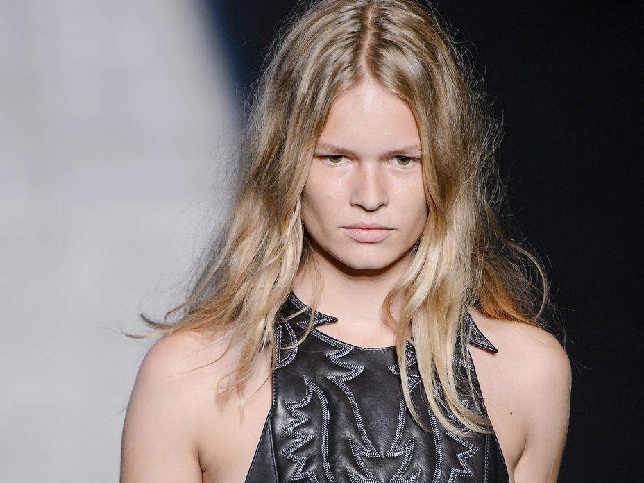 anna-ewers
