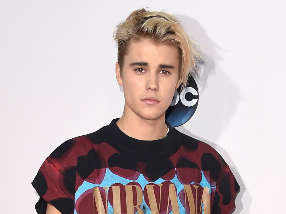 Justin-hat-ne-Neue-2000x1500