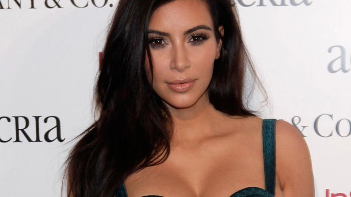 Kim Kardashian sieht plötzlich irgendwie anders aus