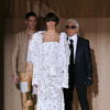 Baptiste Giabiconi, Mica Arganaraz und Karl Lagerfeld