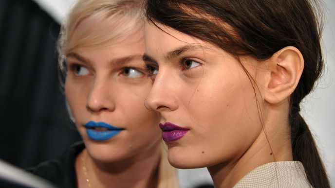 Die Lippenstiftfarbe zum Sternzeichen