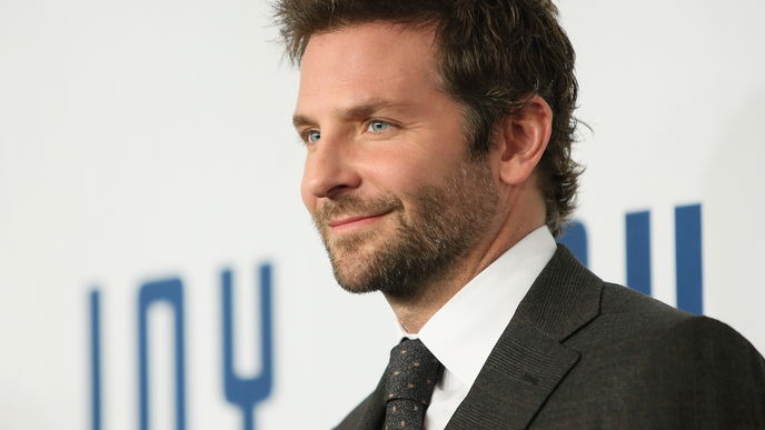 Hat Bradley Cooper heimliche Zwillingsbrüder? 