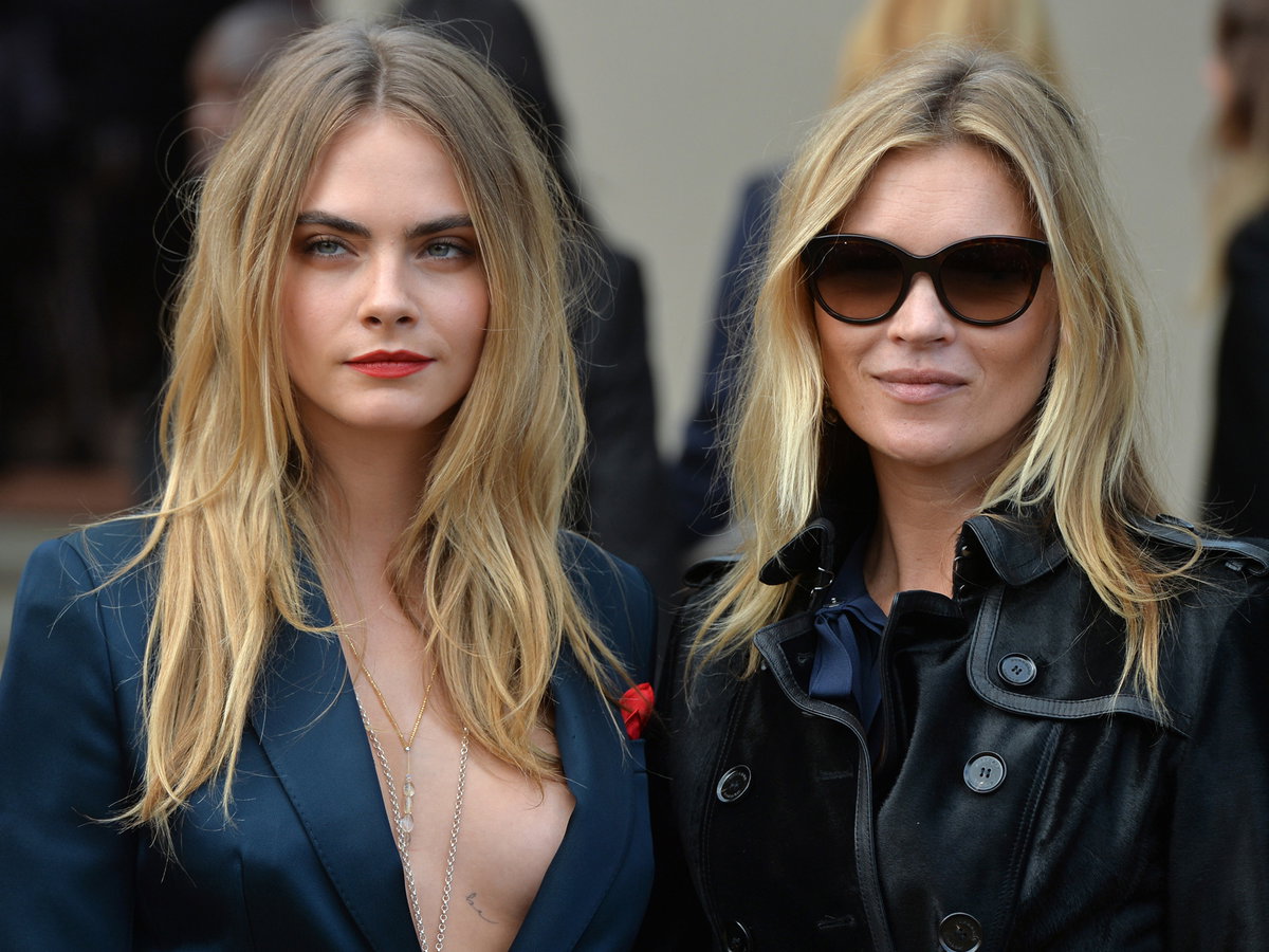 Cara Delevingne und Kate Moss tragen Scheitel